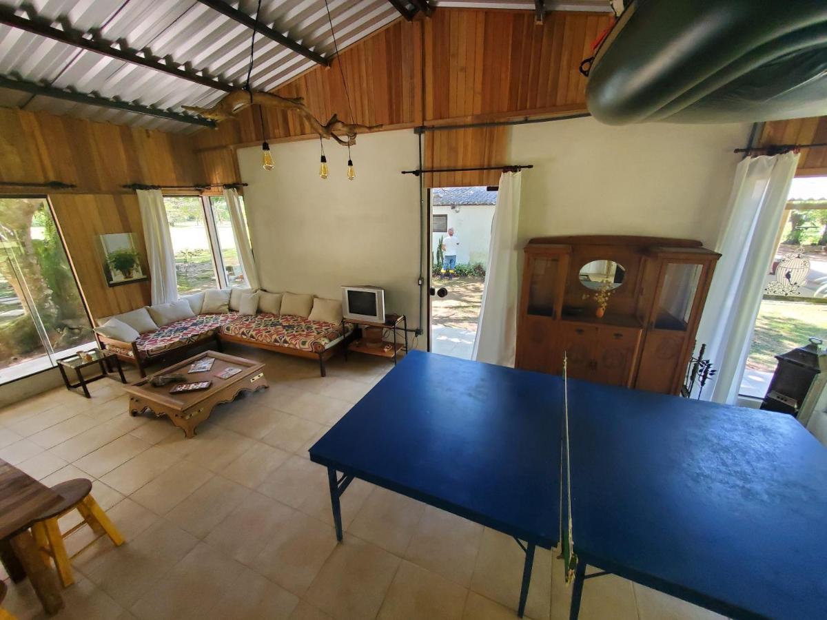 Ecoisa De Chacara - Casa De Vidro, Casa De Campo 모헤테스 외부 사진