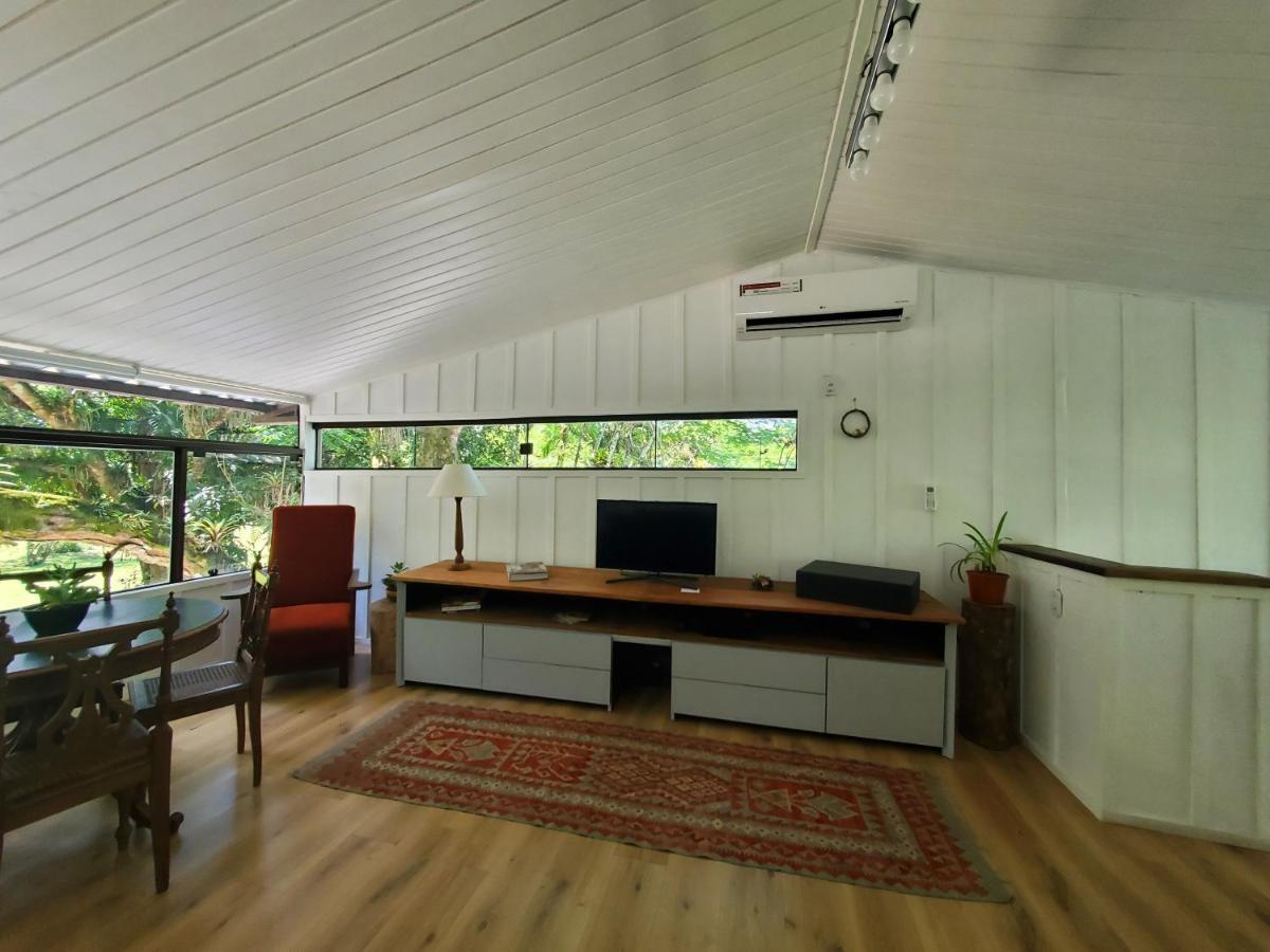 Ecoisa De Chacara - Casa De Vidro, Casa De Campo 모헤테스 외부 사진