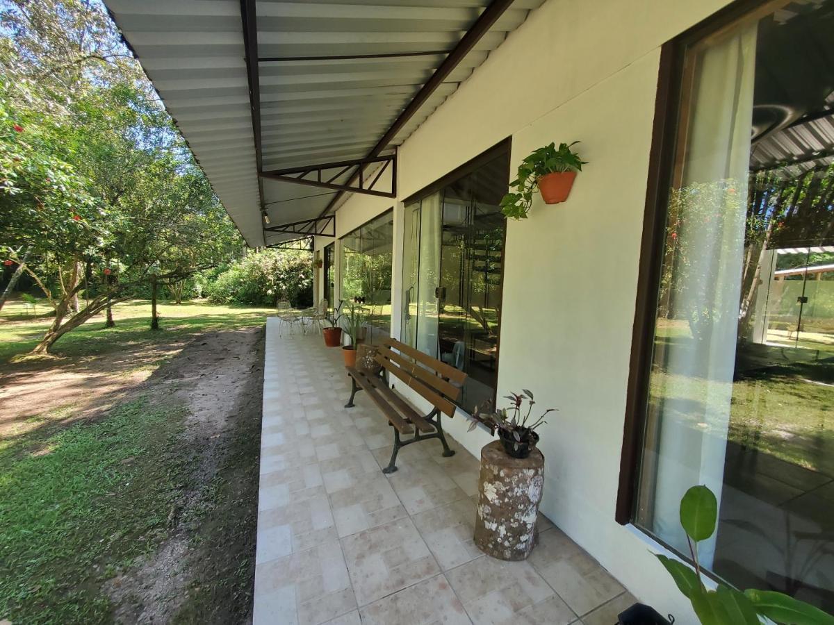 Ecoisa De Chacara - Casa De Vidro, Casa De Campo 모헤테스 외부 사진